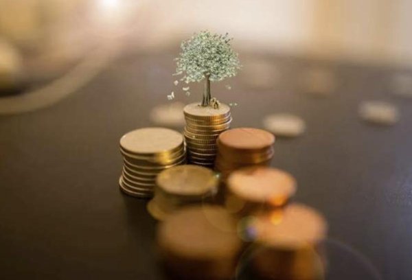 德邦国际 早评：纳指重挫超2%！特斯拉跌超5%！以太币重挫10%！大空头警告AI泡沫！顶级投行警告美股回调10%-20%！